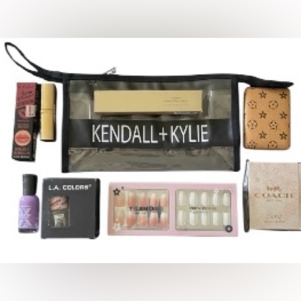NWT-WOMENS BEAUTY BUNDLE-STILLA-L’ORÉAL-AND MORE